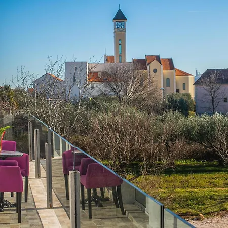 Cozy In Cista Velika With Wifi *