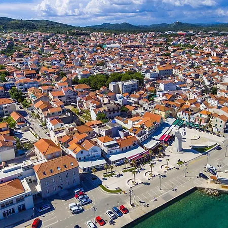 Cozy In Cista Velika With Wifi