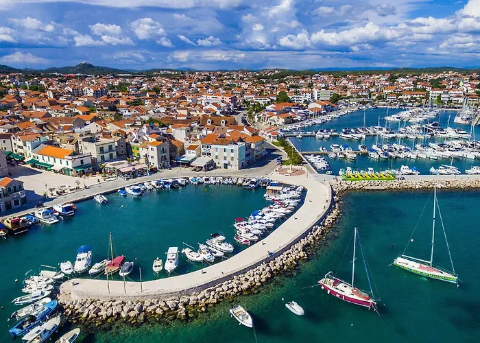 Cozy In Cista Velika With Wifi *